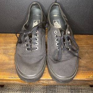 Vans - black 10.5